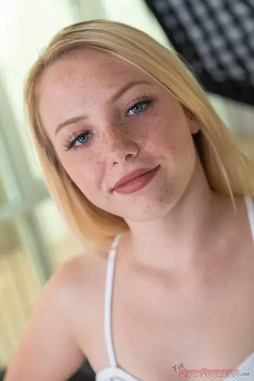 Tattooed Blonde in Shorts Gives a Blowjob and Spreads for Partner