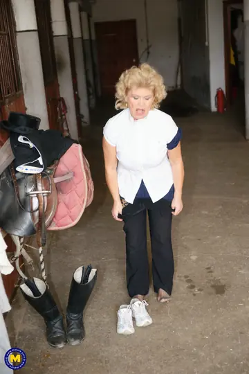 Mature European Blonde Dildos Her Pussy in a Barn