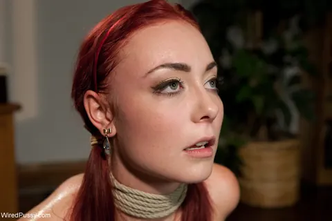 Isis Love & Zoe Voss: Tall Latina MILF Submits to Lesbian Bondage – photo 16 of 21
