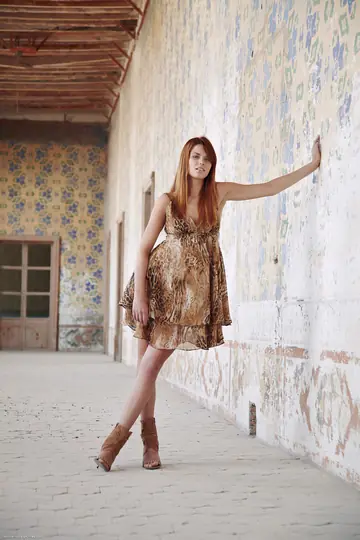 Tall Mexican Redhead Poses Nude in Heels