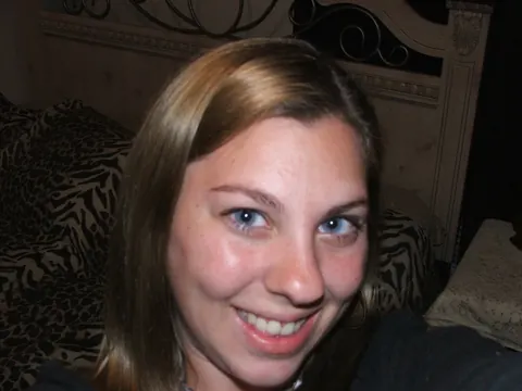 BBW with Big Tits Takes Nude Selfies Up Close – photo 1 of 20