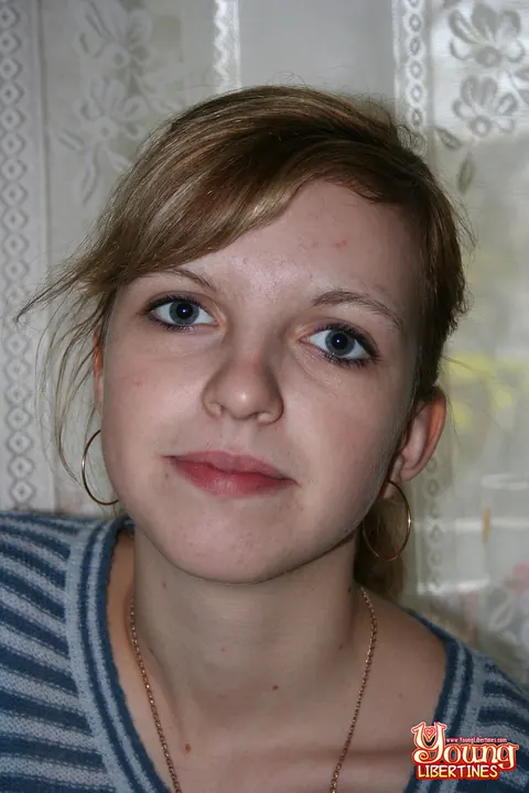 Katya Mukhina: Skinny Amateur Blonde Shows Off Her Big Ass and Spreads Wide – photo 1 of 20