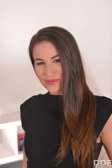 Lucia Denville – Busty Latina MILF Joins Lesbian Anal Threesome