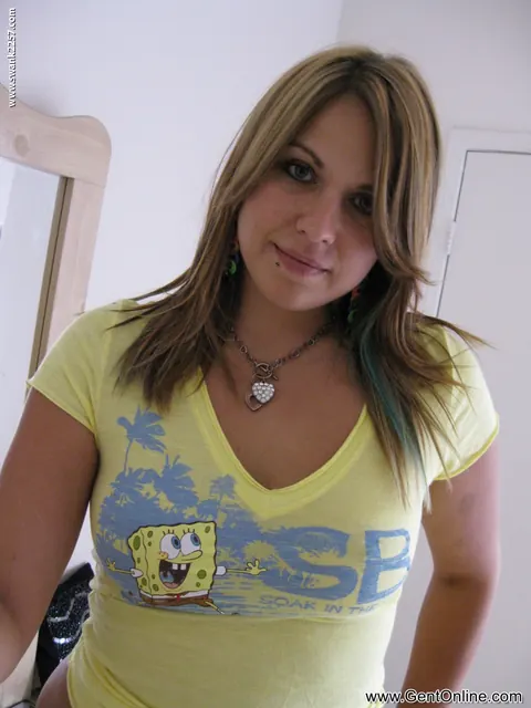 Blonde with Big Tits Spreads in a Mirror Selfie – photo 1 of 20
