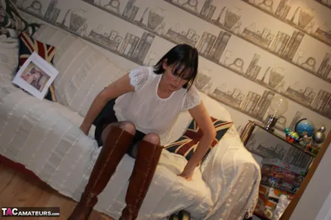 MILF Toys Her Hairy Pussy in Stockings and Panties – photo 8 of 16