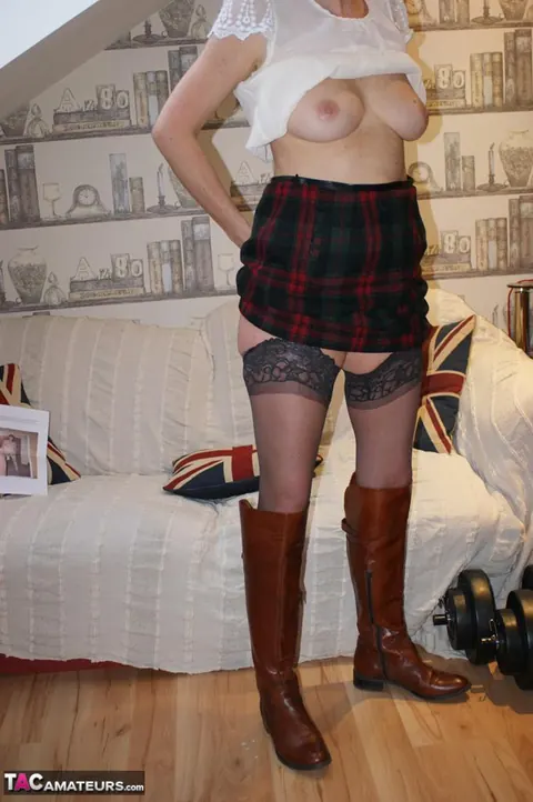 MILF Toys Her Hairy Pussy in Stockings and Panties – photo 7 of 16