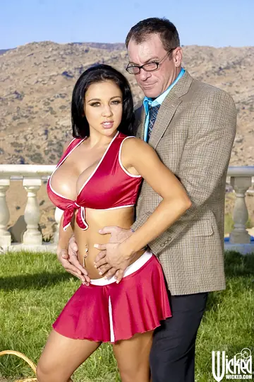 Audrey Bitoni – Black-Haired Babe in Uniform Rides Cock and Takes a Facial