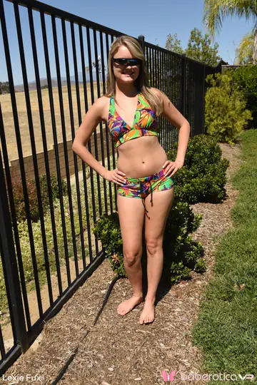 Lexie Fox – Slim Blonde Strips Out of Her Bikini in the Garden