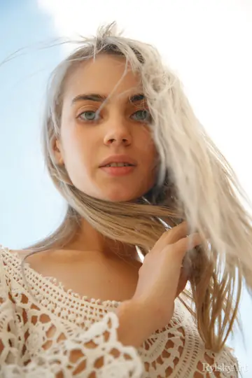 Sofy Bee – Slim Blonde Strips Out of Her Dress and Spreads on Rocky Ground