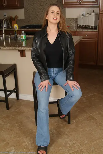 Curvy Brunette MILF with Big Tits Undresses and Spreads in the Kitchen