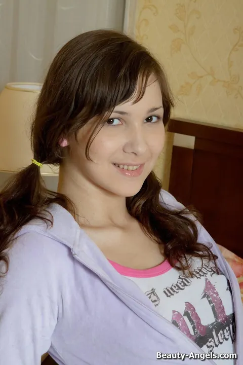 European Brunette Takes Anal Then Swallows His Load – photo 3 of 15
