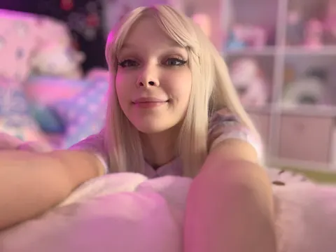 Skinny Blonde Strips Out of Her Cosplay Top and Spreads Her Pussy – photo 12 of 15