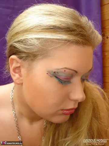 European Blonde MILF Reveals Her Big Natural Tits in Heels