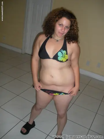 BBW in a Bikini Toys Her Pussy and Spreads Wide