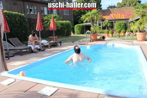 Sidney Dark: Busty Brunette in a Bikini Gets Gangbanged Poolside – photo 14 of 16