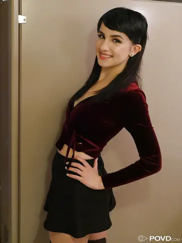 Allora Ashlyn – Brunette in Pantyhose Spreads Her Pussy on the Toilet