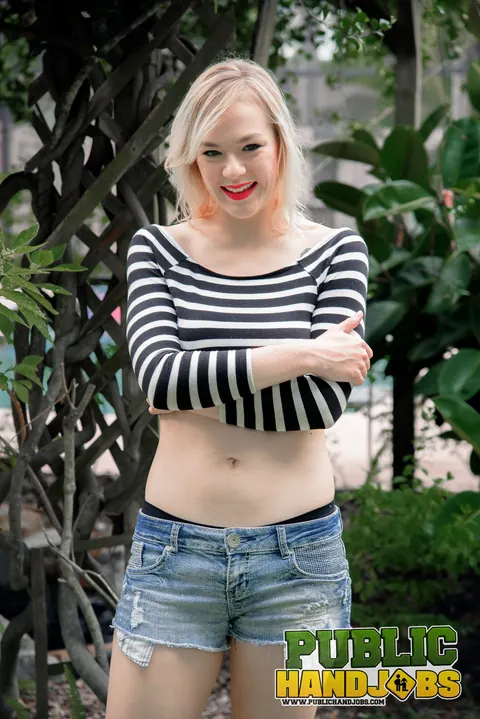 Sailor Luna: Tall Blonde with Big Tits Jerks Off Her Partner Outdoors in Shorts – photo 2 of 20