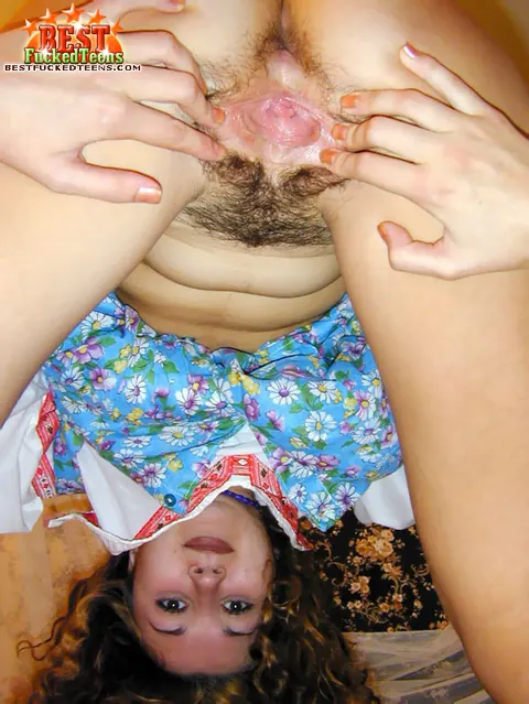 Russian Redhead Displays Her Hairy Pussy – photo 13 of 20