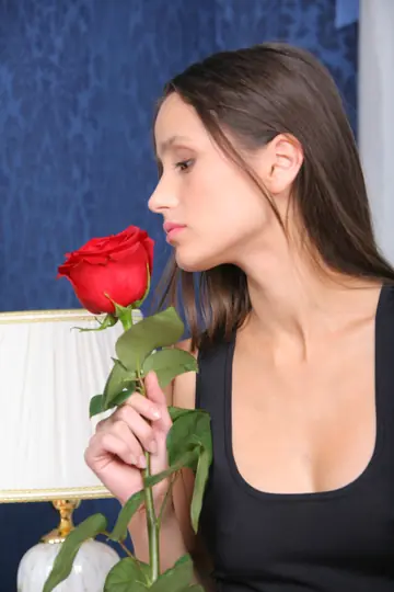 Anna AK – Asian Brunette Undresses and Opens Her Shaved Pussy