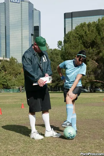 Alexa Jordan – Petite Brunette Fucks Her Soccer Coach Outdoors