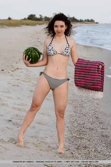 Yennefer – European Brunette Strips Off Her Bikini and Spreads on the Beach