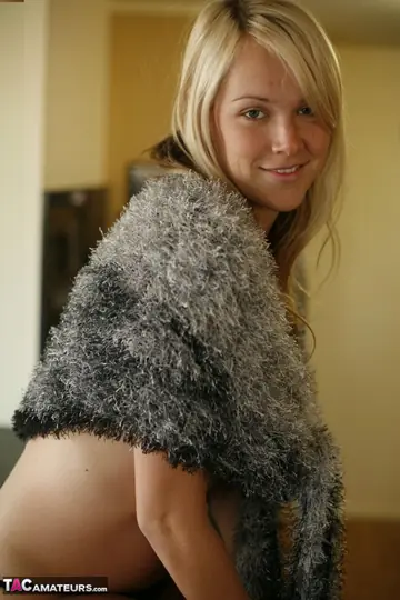 Aussie Jewel – Tall Blonde with Big Natural Tits Flaunts Thong in the Kitchen