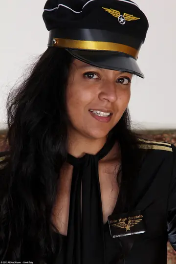 Julie Ann – Thick Brunette MILF Spreads in Stockings and Uniform