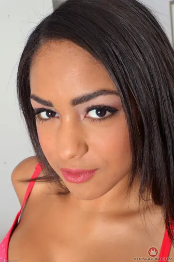 Nicole Bexley – Petite Ebony Latina Bares Her Chest and Spreads Her Pussy