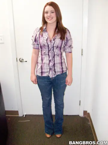 Cammie Fox – Curvy Redhead Strips Out of Her Jeans and Spreads Her Legs at a Casting