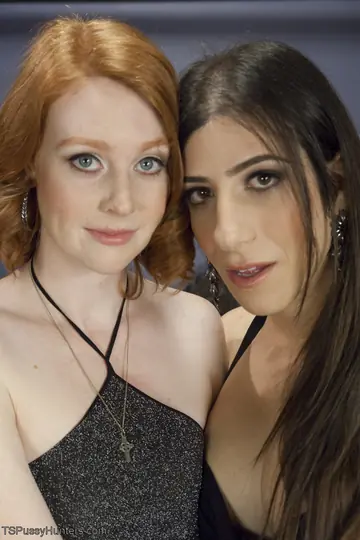 Trans Woman Teases and Poses Fully Nude