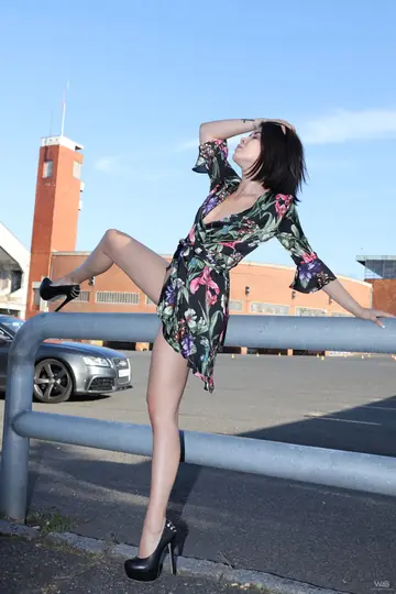 Skinny Czech Babe Spreads Outdoors by a Car in Heels