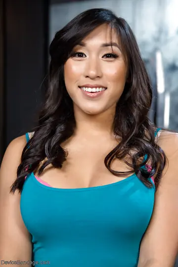 Mia Li – Asian Babe with Big Tits Bound for Bondage Sex