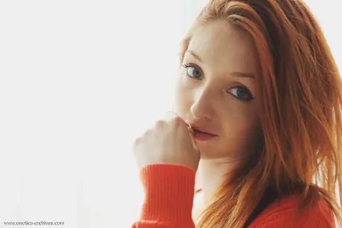 Michelle H: Thick European Redhead Spreads on a Chair – photo 16 of 16
