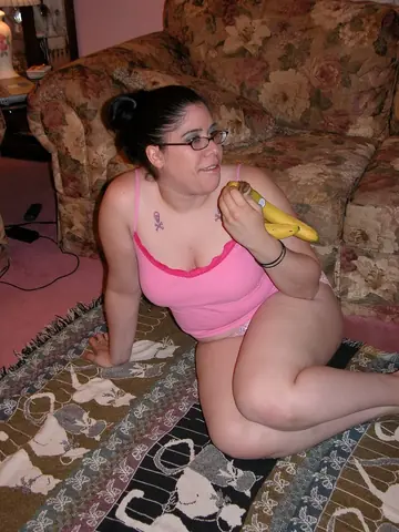 LuLu Garcia – Latina BBW with Big Tits Masturbates with a Dildo and a Banana