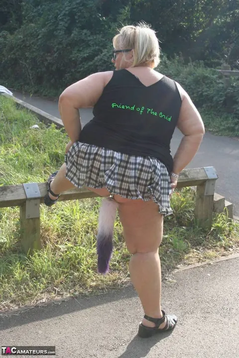 Lexie Cummings: Short-Haired Blonde BBW Shows Her Butt Plug and Dildos Her Ass Outdoors – photo 12 of 20