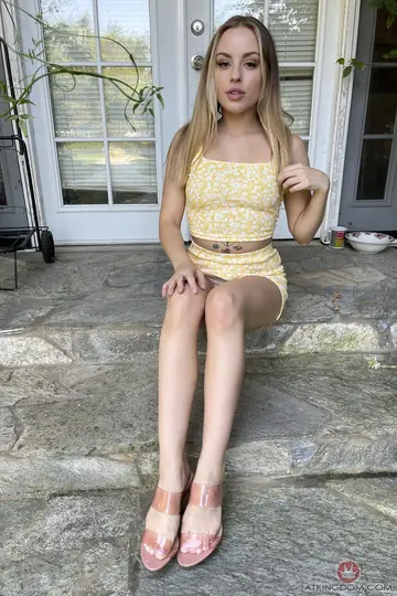 Petite Blonde Stands Naked and Reveals Her Shaved Pussy