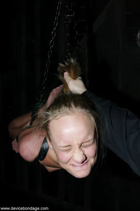 Leah Wilde: Petite Blonde in Bondage Spreads Her Pussy While Restrained – photo 4 of 20