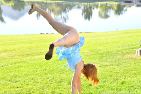 Ginger Grey: Petite Redhead PAWG Uses a Veggie and Dildos – photo 16 of 20