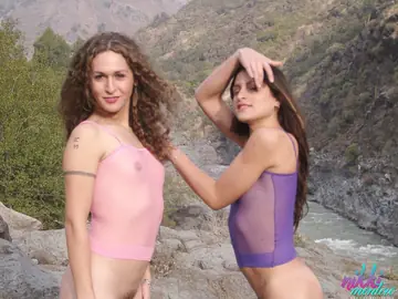 Trans Woman Undresses and Poses Nude for the Gallery