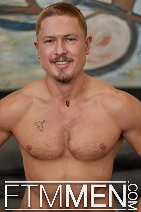 Athletic Blonde Guy with Hairy Bush Masturbates – photo 5 of 15