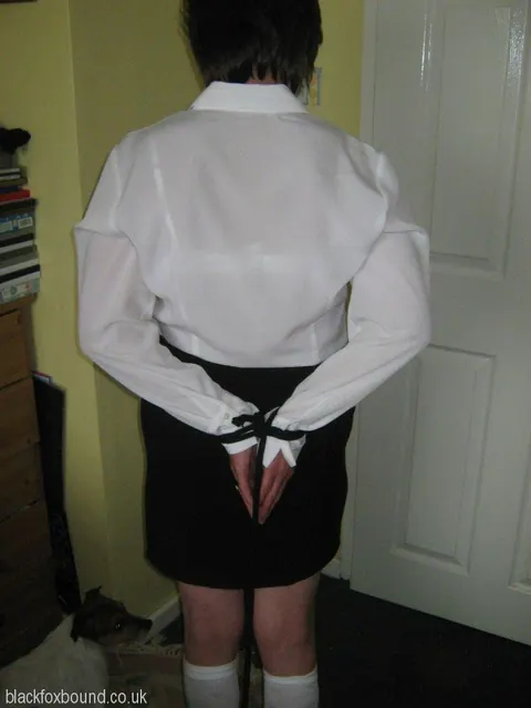 BBW with Short Hair Bound in a Skirt – photo 4 of 16