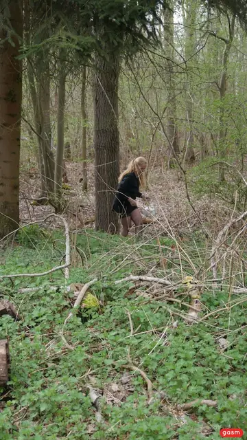 Bea Dumas – Mature German Blonde Fucks Her Partner in the Forest