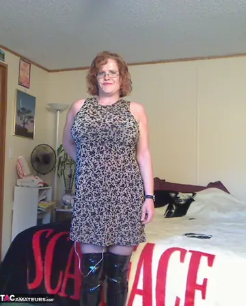 Misha Milf – Curvy Redhead MILF Shows Her Big Tits and Works Anal Dildo