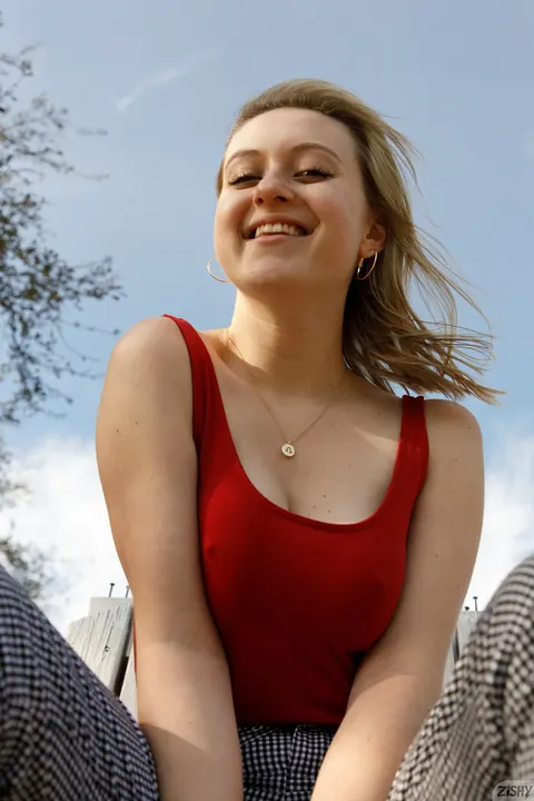 Kerin Metzger: Thick Blonde with Big Tits Exposes Herself Outdoors – photo 10 of 13