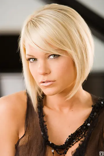 Tiffany Selby – Blonde MILF with Big Tits Removes Her Sheer Top and Spreads