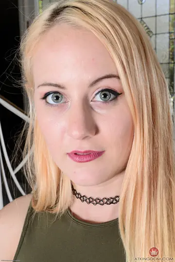 Aubrey Marie – Blonde with Small Natural Tits and Tattoo Strips and Poses Naked