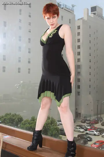 Lily Cade – Thick Pale Redhead in a Skirt Shows Her Hairy Pussy in Lesbian Action