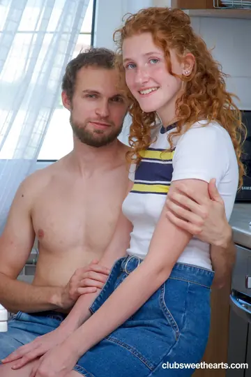Foxy Lee – Petite European Redhead Strips and Gets Fucked in the Kitchen