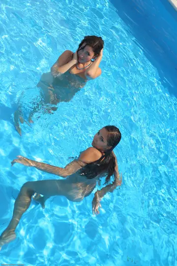 Jay Dee – Brunette and Redhead Lesbians Kiss by the Pool Outdoors
