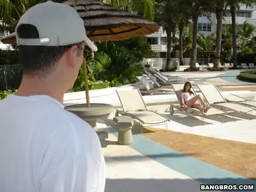 Jordan Fleiss – British PAWG in Shorts Sucks Cock and Takes a Facial by the Pool